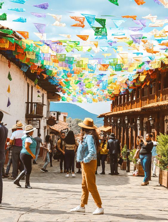 Mazamitla Tour Experience – Waterfalls, Nature & Colonial Charm