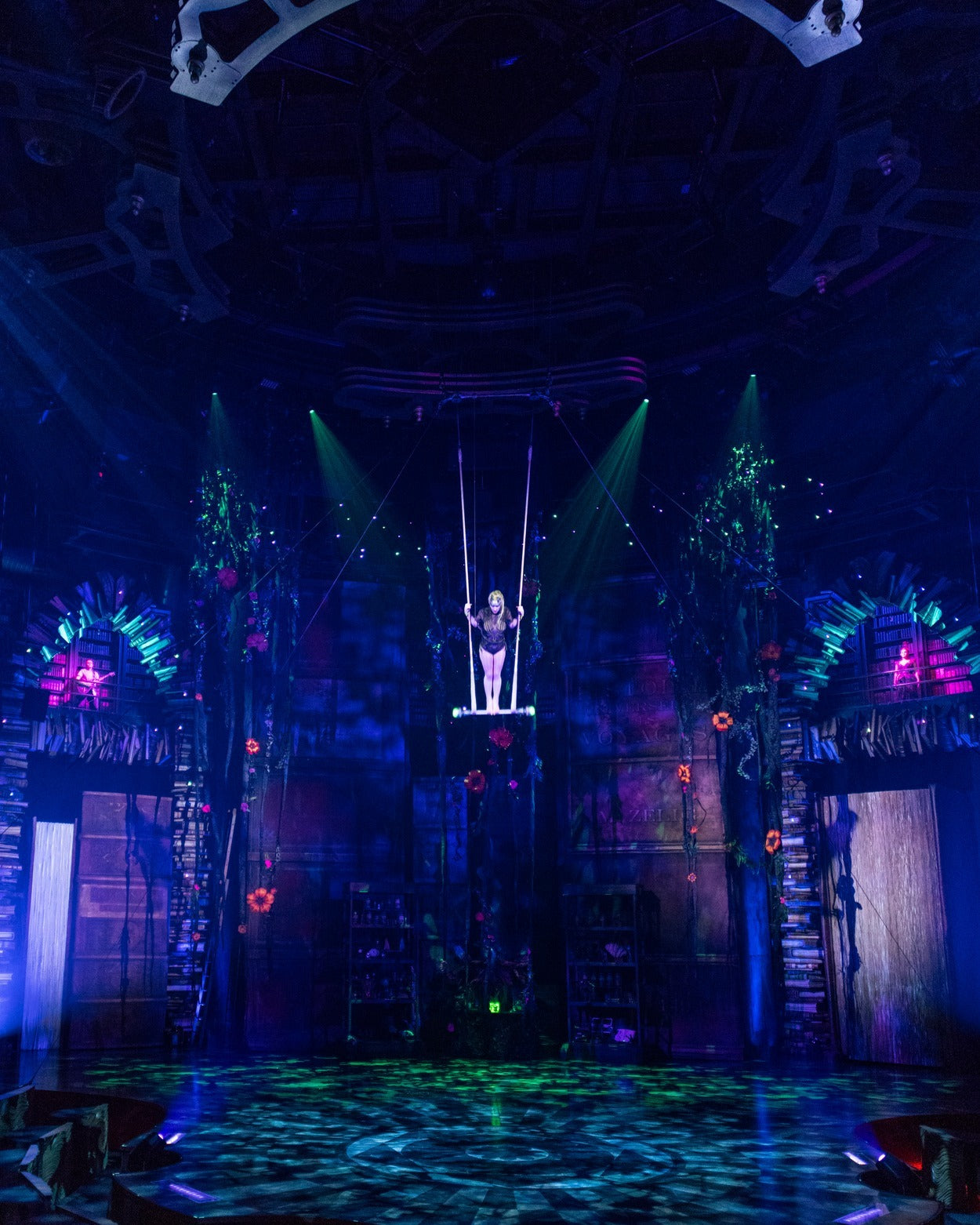 Cirque du Soleil JOYÀ Show – High Stool Seating Experience in Riviera Maya