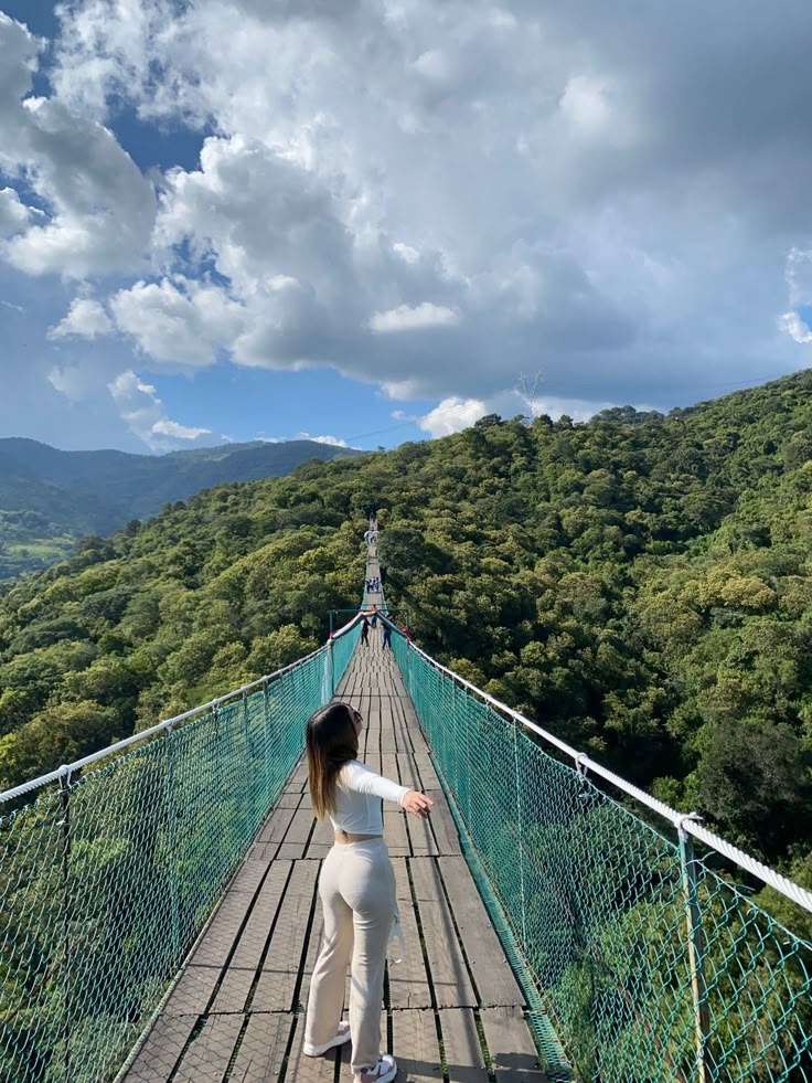 Mazamitla Tour Experience – Waterfalls, Nature & Colonial Charm
