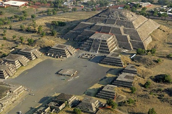 Teotihuacan Full-Day Tour – Pyramid of the Sun, Pyramid of the Moon &amp; More